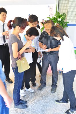 201206271013.jpg