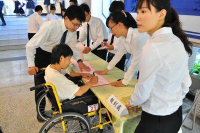 201206271020.jpg