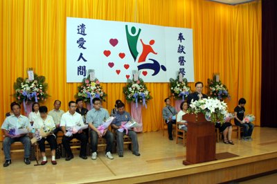 201206271066.jpg