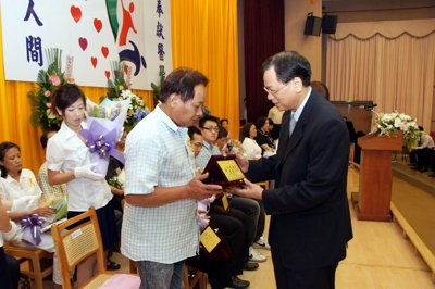 201206271080.jpg