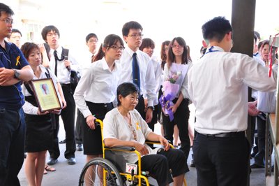 201206273048.jpg