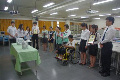 201206273051.jpg