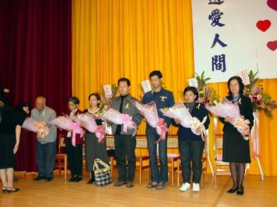 20031226012.jpg