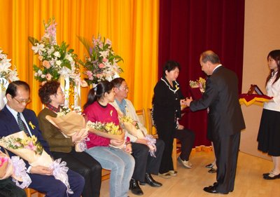 20041223056.jpg