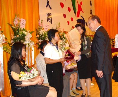 20041223061.jpg