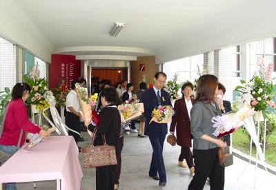 20041223075.jpg