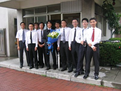 20040909001.jpg