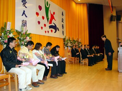 20051222010.jpg