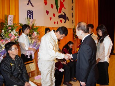 20051222033.jpg