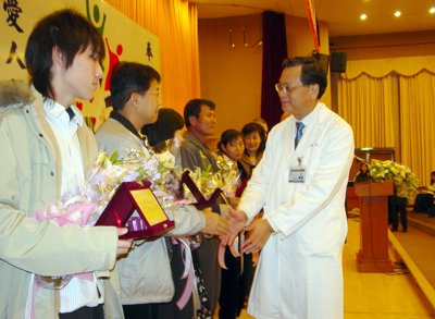 2006_1229_110219.jpg