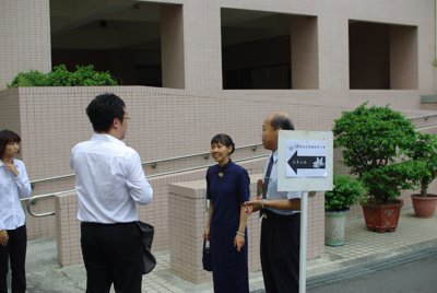 201007021001.jpg