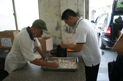 201007022130.jpg