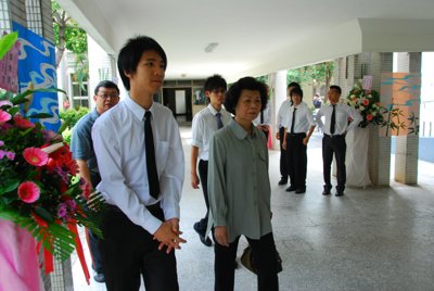 201107011015.jpg