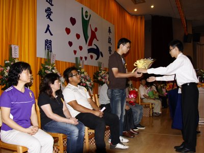 201107011054.jpg