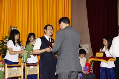 201107011089.jpg