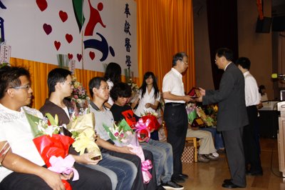 201107011093.jpg