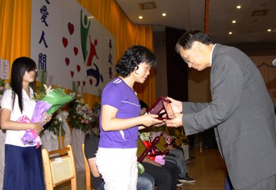 201107011099.jpg