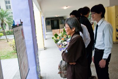 20110218044.jpg